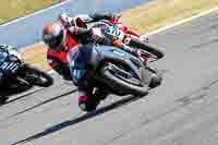 donington-no-limits-trackday;donington-park-photographs;donington-trackday-photographs;no-limits-trackdays;peter-wileman-photography;trackday-digital-images;trackday-photos